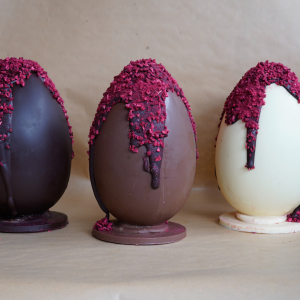 Egg - 17cm - Raspberry Smash - 370gms **Pickup only due to Fragile Nature**